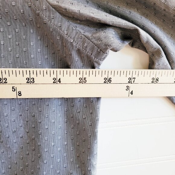 Untuckit Shirt Mens 2XL Gray Geometric Pattern Button Up Cotton Long Sleeve - Picture 6 of 10